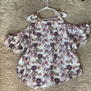 Like New Cold Shoulder Blouse